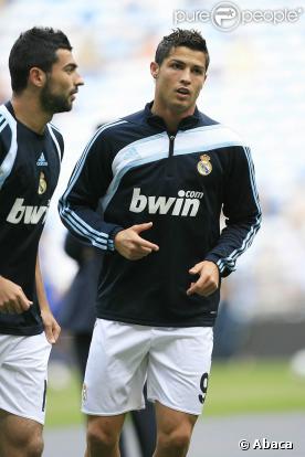 Cristiano Ronaldo et les nouvelles recrues du Real vont devoir honorer le code de conduite du club...