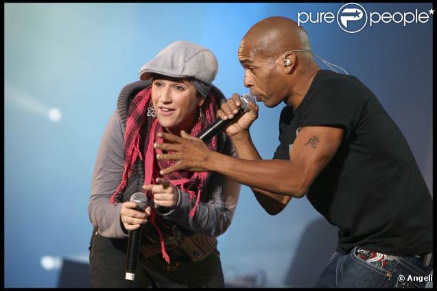 Diam's avec Akhenaton et Shurik'n lors des Muzik'elles 2009