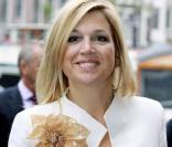 Maxima des Pays-Bas soutient la fondation Worldgranny, et a procédé au lancement d'un site Internet le 29 septembre 2009