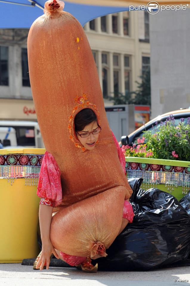 America Ferrera  sur le tournage d'Ugly Betty (New York/ 25 août 2009)