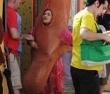 America Ferrera sur le tournage d'Ugly Betty (New York/ 25 août 2009)