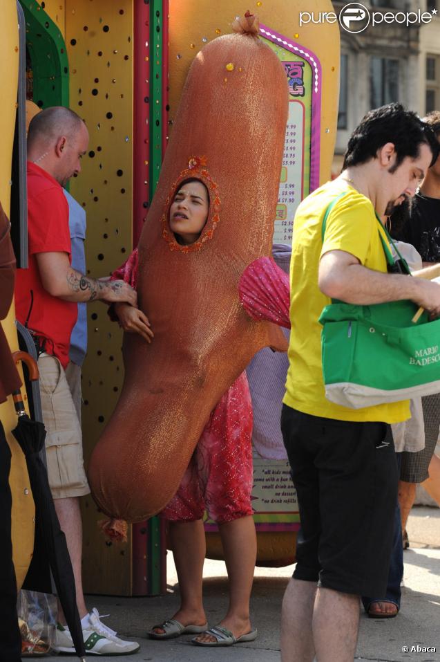 America Ferrera sur le tournage d'Ugly Betty (New York/ 25 août 2009)