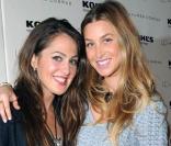 Roxy Olin et Whitney Port à Melrose Place pour la soirée de lancement de la ligne de vêtements de Lauren Conrad