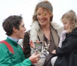 Sophie Thalmann et son mari l\'incroyable Christophe Soumillon qui signe un retour gagant samedi 3 octobre.