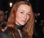 Audrey Marnay lors du défilé de la collection printemps/été 2010 prêt-à-porter d'Yves Saint Laurent, à l'occasion de la Fashion Week parisienne, au Palais de Tokyo, le 5 octobre !
