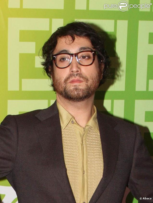 Sean Lennon, à l'occasion de la soirée Fendi 'O' Party, qui s'est tenue au VIP Room Theatre lors de la Fashion Week parisienne, le 6 octobre 2009 !
