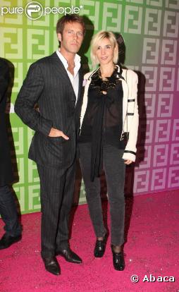 Emmanuel-Philibert de Savoie et Clotilde Courau, à l'occasion de la soirée Fendi 'O' Party, qui s'est tenue au VIP Room Theatre lors de la Fashion Week parisienne, le 6 octobre 2009 !