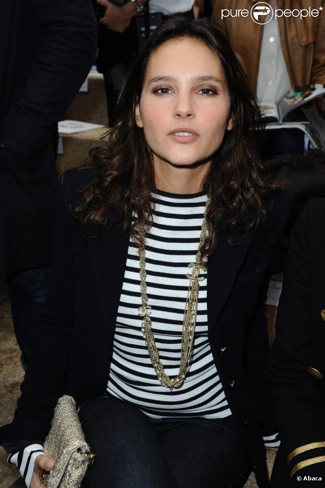 Virginie Ledoyen adooore son sac Chanel !