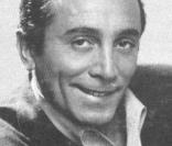 Al Martino chante  Spanish Eyes .
