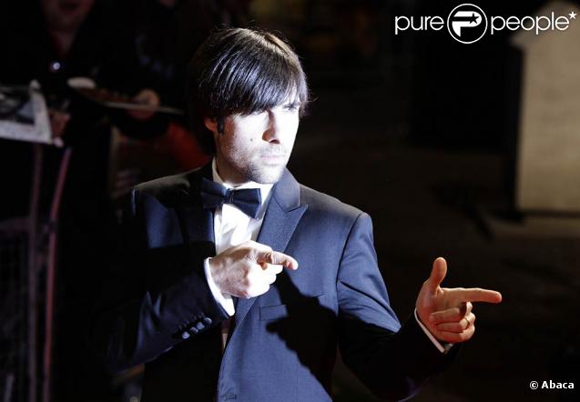 Jason Schwartzman très élégant, à l'occasion de l'avant-première du Fantastique Mr. Fox, dans le cadre du BFI London Film Festival, à l'Odeon Leicester Square de Londres, le 14 octobre 2009 !