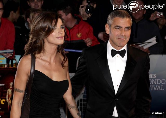 George Clooney et la superbe Elisabetta Canalis, à l'occasion de l'avant-première du Fantastique Mr. Fox, dans le cadre du BFI London Film Festival, à l'Odeon Leicester Square de Londres, le 14 octobre 2009 !
