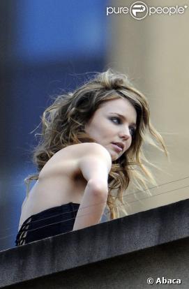 Miranda Kerr lors d'un shooting à Sydney, le 15/10/09