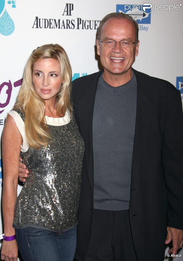 Kelsey Grammer et Camille Donatacci lors du spectacle Kooza du Cirque du soleil au profit de l'association One Drop le 16 octobre 2009 à Santa Monica