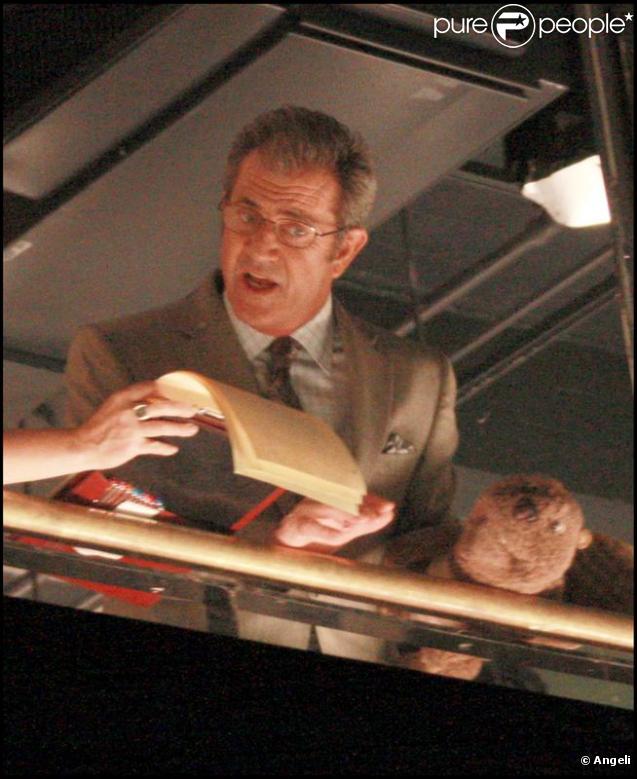 Mel Gibson sur le tournage à New York de The Beaver de Jodie Foster le 8 octobre 2009