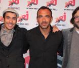 Jean Dujardin et toute l'équipe du  6-9 d'NRJ  à l'occasion de la prmotion de  Lucky Luke , le 19 octobre 2009 ! 
