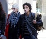 Carlos Leon, l'ex de Madonna et père de leur fille Lourdes, se promène avec sa petite-amie à New York le 19 octobre 2009