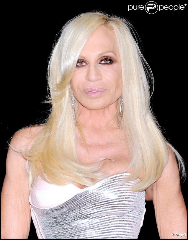 Donatella Versace lors de la soirée de gala du musée d'art américain Whitney à New York le 19 octobre 2009