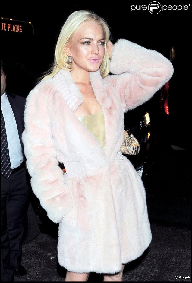 Lindsay Lohan lors de la soirée de gala du musée d'art américain Whitney à New York le 19 octobre 2009