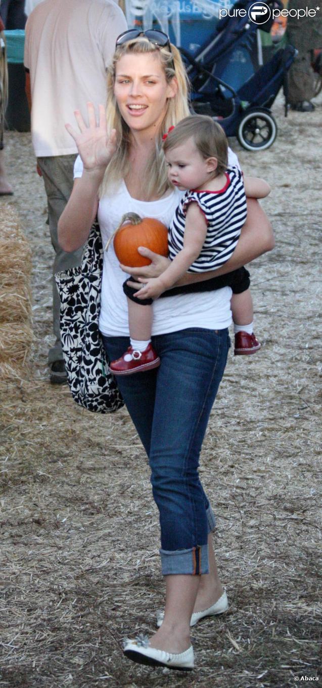 Busy Philipps et sa fille Birdie à Hollywood, le 17 octobre 2009