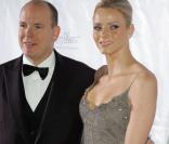 Le prince Albert et sa compagne Charlene Wittstock lors des Princess Grace Awards 2009 à New York le 21 octobre 2009