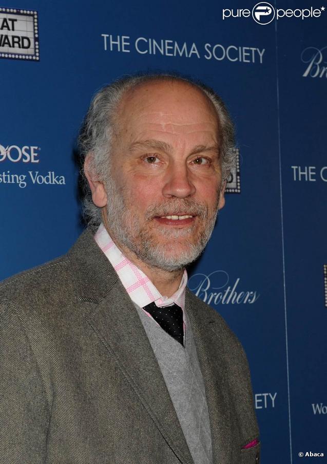 John Malkovich a avoué être aussi sur la liste des nombreuses victimes de l'affaire Madoff. Dans l'arnaque, ce financier américain a frappé fort... très fort !