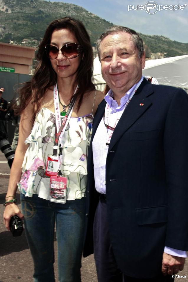 Jean Todt (photo : avec sa fiancée Michelle Yeoh) a été élu à la tête de la FIA le 22 octobre 2009