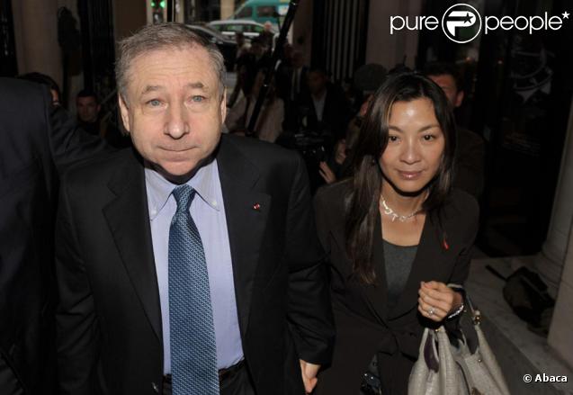 Michelle Yeoh arrive au bras de Jean Todt pour sa nomination ce matin à la tête de la FIA