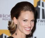 Hilary Swank lors de la 13e soirée annuelle des Hollywood Awards à Los Angeles le 26 octobre 2009
