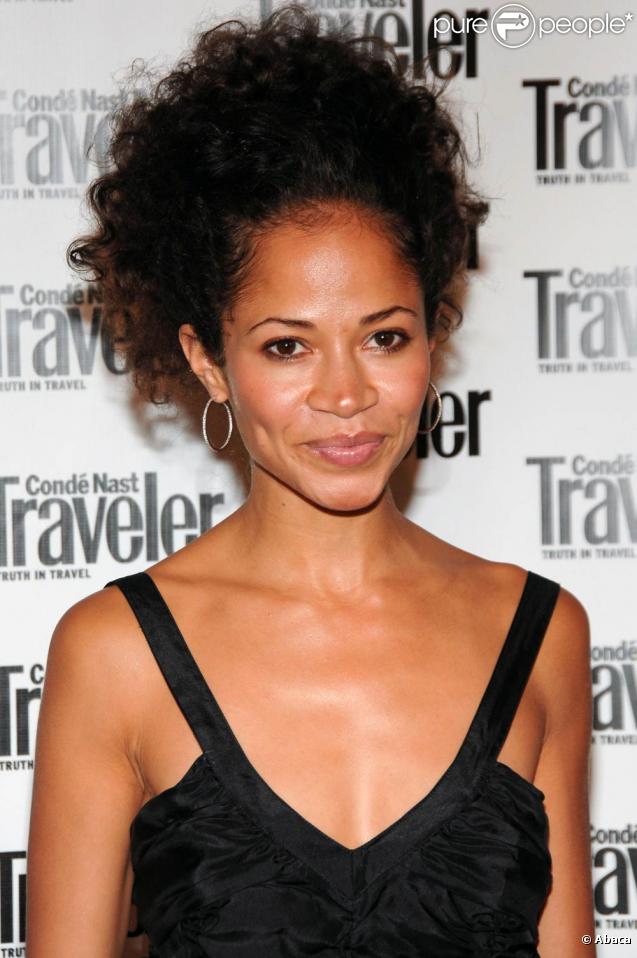 La comédienne Sherri Saum