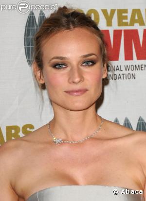 Diane Kruger, adepte des tons chauds, a choisi de miser sur un teint parfait et des yeux bien soulignés dans un dégradé de marron