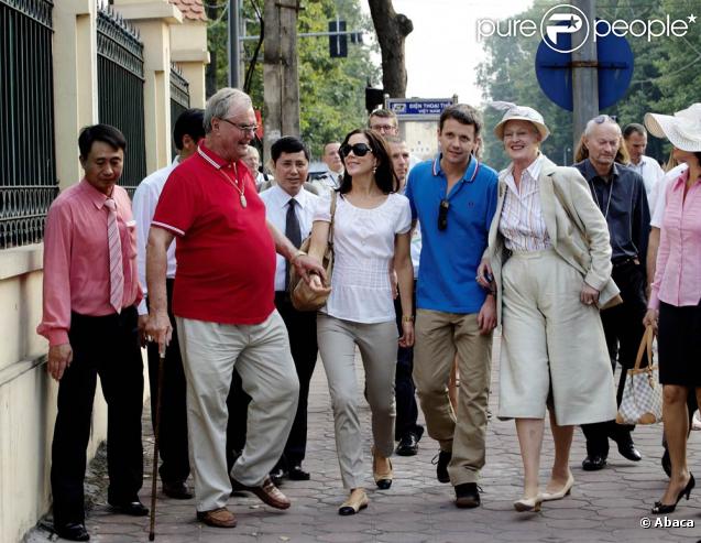 Le prince Henrik, la reine Margrethe II, le prince Frederik et la princesse Mary : les royaux danois ont entamé à Hanoi leur visite de 8 jours au Vietnam !