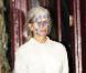 Plutôt discrète la photographe annie Leibowitz a choisi de ne porter que du maquillage en guise de déguisement ! 