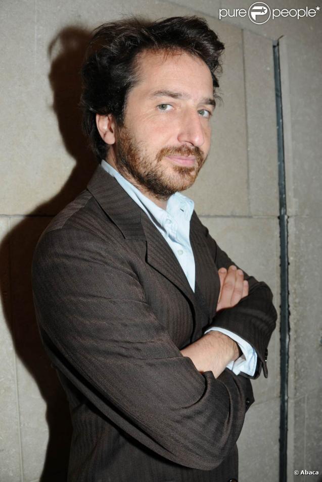 Edouard Baer à l'occasion de l'avant-première des  Herbes Folles , qui s'est déroulée à la Cinémathèque Française de Bercy, à Paris, le 2 novembre 2009 !