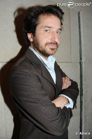 Edouard Baer à l'occasion de l'avant-première des  Herbes Folles , qui s'est déroulée à la Cinémathèque Française de Bercy, à Paris, le 2 novembre 2009 !