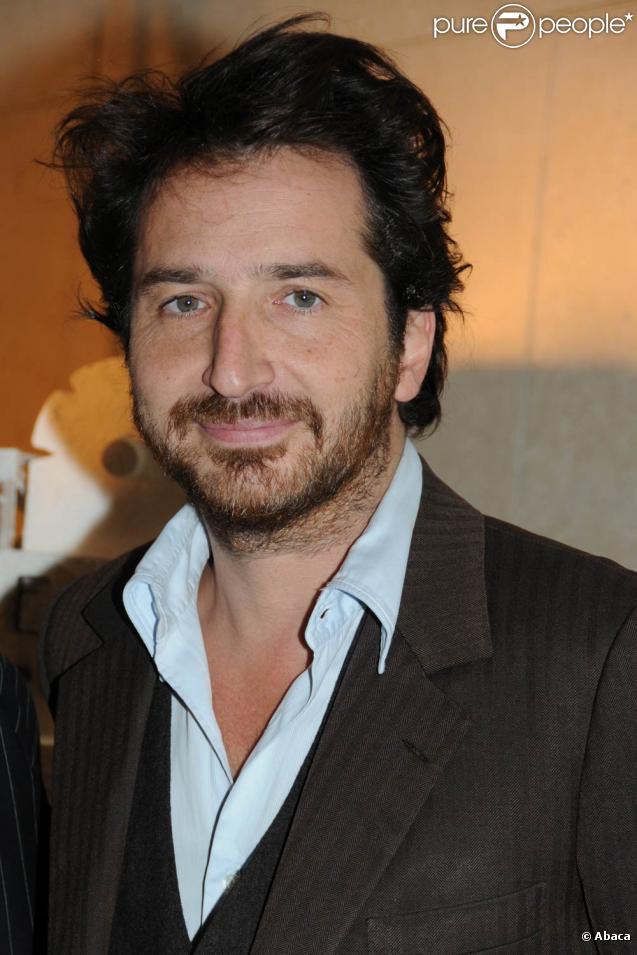 Edouard Baer à l'occasion de l'avant-première des  Herbes Folles , qui s'est déroulée à la Cinémathèque Française de Bercy, à Paris, le 2 novembre 2009 !