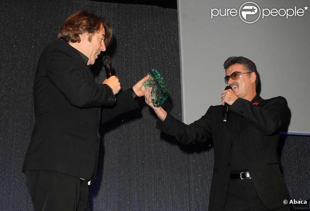 George Michael à la cérémonie du Music Industry Trust Award, à Londres le 2 novembre 2009.