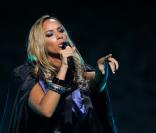 Avec ses six millions d'albums vendus et sa voix exceptionnelle, Leona Lewis est entrée dans la cour des grands... Même son show est une superproduction ! Attention les yeux !