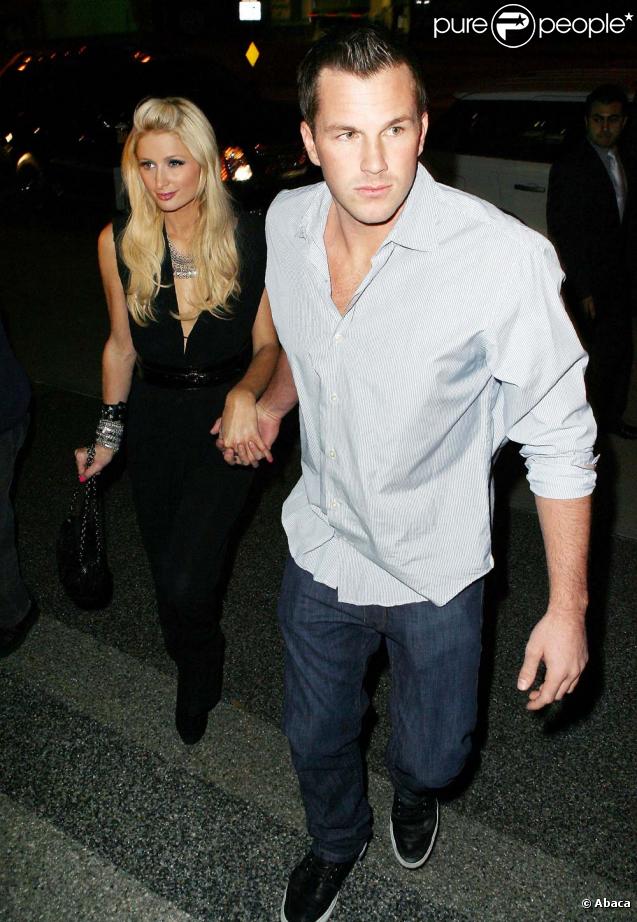 Paris Hilton et Doug Reinhardt : dîner en amoureux, le 2 novembre 2009 à Los Angeles !