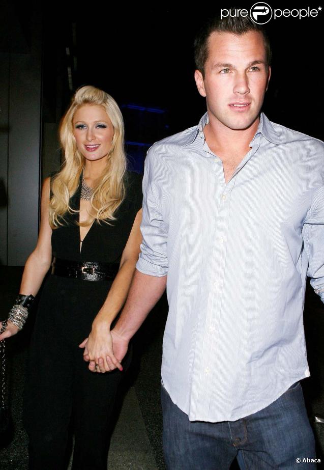 Paris Hilton et Doug Reinhardt : dîner en amoureux, le 2 novembre 2009 à Los Angeles !
