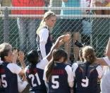 Reese Witherspoon lors d'un match de softball à Los Angeles le 4 novembre 2009