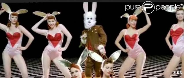 Robbie Williams, image du clip de  You Know Me 