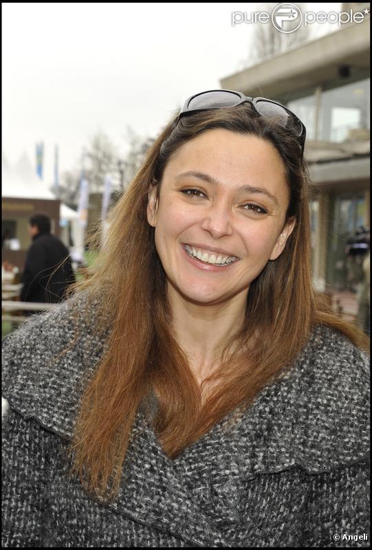 Sandrine Quétier anime une matinale (TF1) 