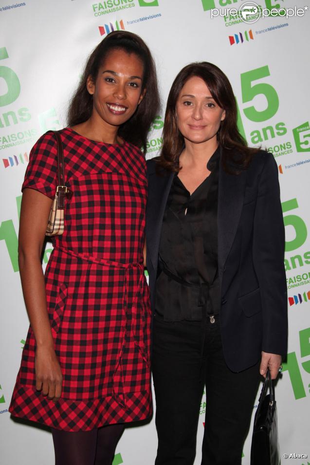 Elizabeth Tchoungui et Daniela Lumbroso fêtent les 15 ans de France 5 (10 novembre 2009)
