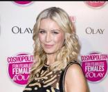 Denise Van Outen lors des Cosmopolitan Women of the year Awards au Banqueting House de Londres le 11 novembre 2009