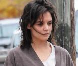 Katie Holmes à la sortie de son domicile new-yorkais le 12/11/09