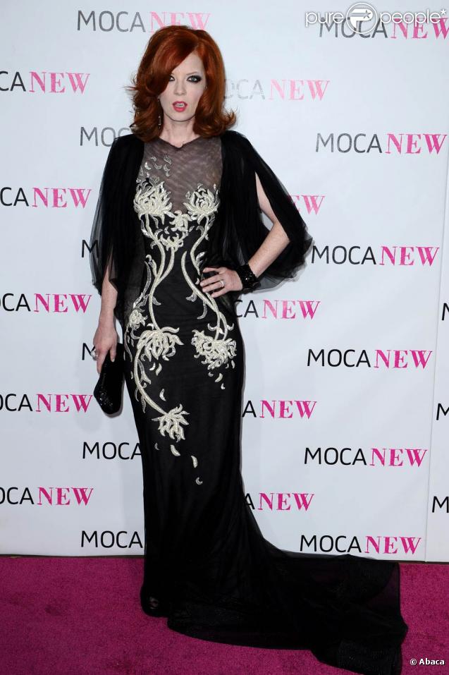 La mystérieuse Shirley Manson, à l'occasion du 30e anniversaire du MOCA (le Musée d'Art contemporain), qui s'est tenu à Los Angeles, le 14 novembre 2009. 