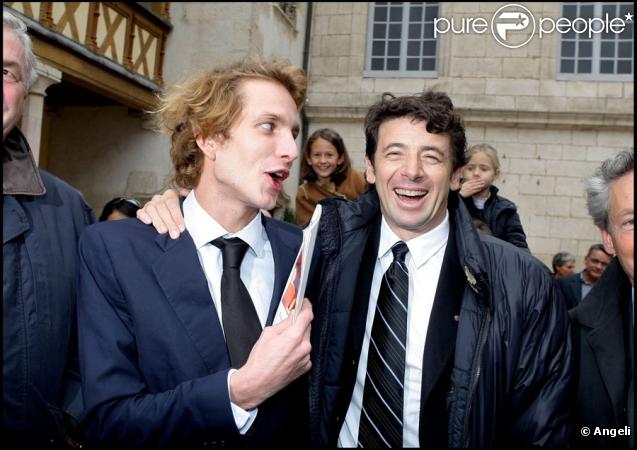 Patrick Bruel et Andrea Casiraghi lors de la 149e vente des Hospices de Beaune, le 15/11/09