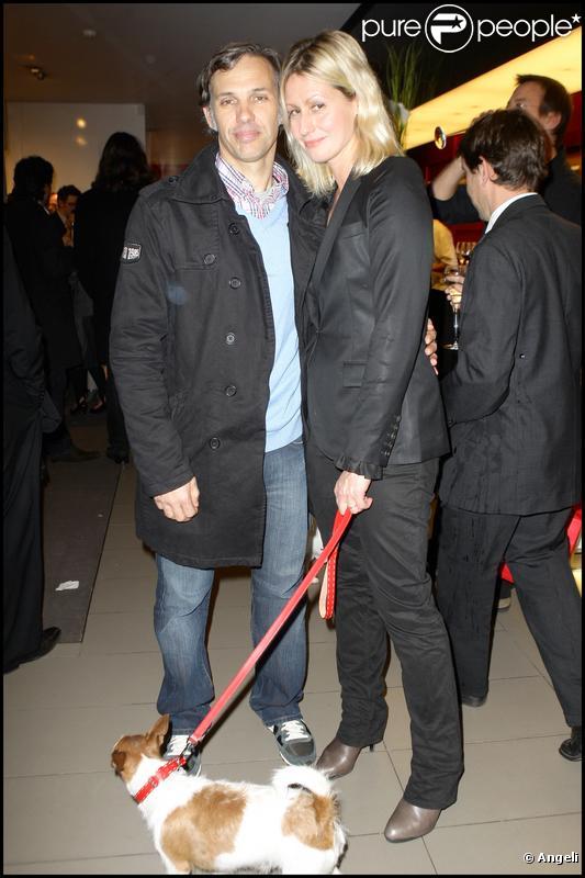 Paul et Luana Belmondo à la soirée Lancel organisée le 16/11/09 à Paris