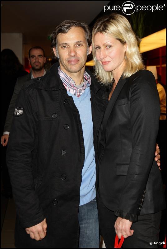 Paul et Luana Belmondo à la soirée Lancel organisée le 16/11/09 à Paris
