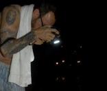 Terry Richardson en plein shooting pour le calendrier Pirelli 2010 